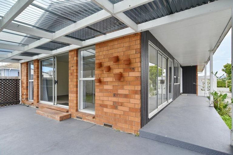 Photo of property in 129 Briggs Road, Shirley, Christchurch, 8052