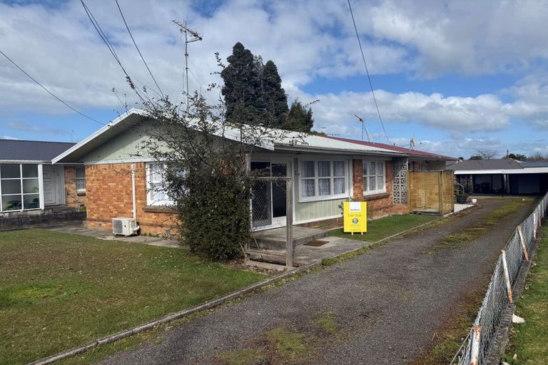 Photo of property in 1143 Heaphy Terrace, Fairfield, Hamilton, 3214