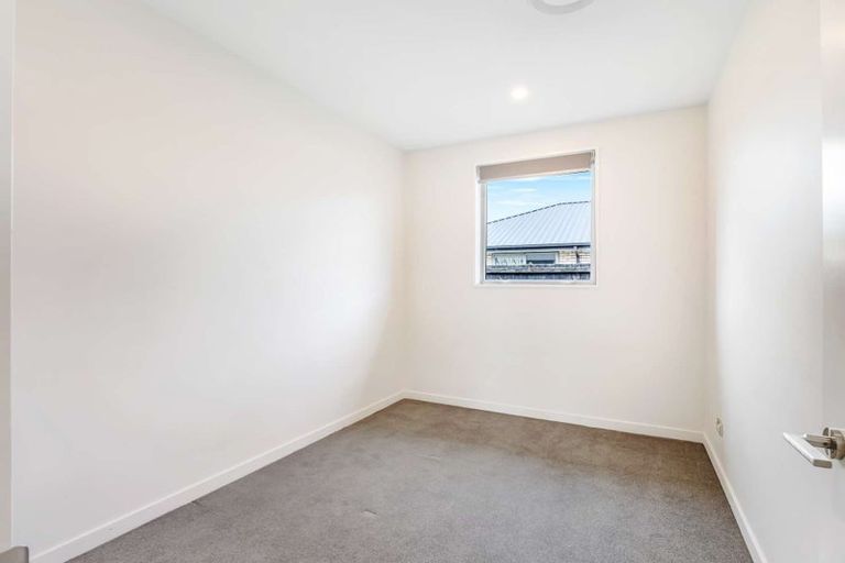 Photo of property in 16 Romanee Lane, Wigram, Christchurch, 8025
