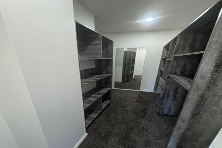 Photo of property in 35 Wai Iti Place, Clendon Park, Auckland, 2103