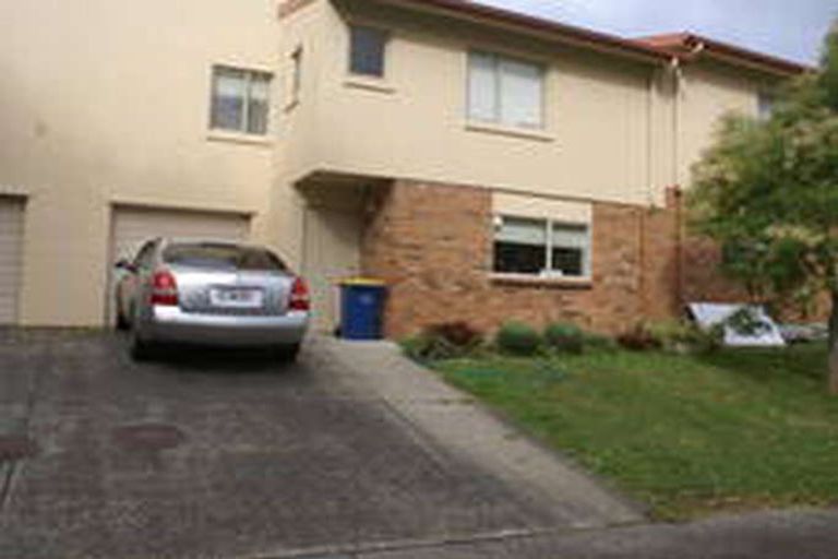 Photo of property in 29 Marinich Drive South, Ranui, Auckland, 0612