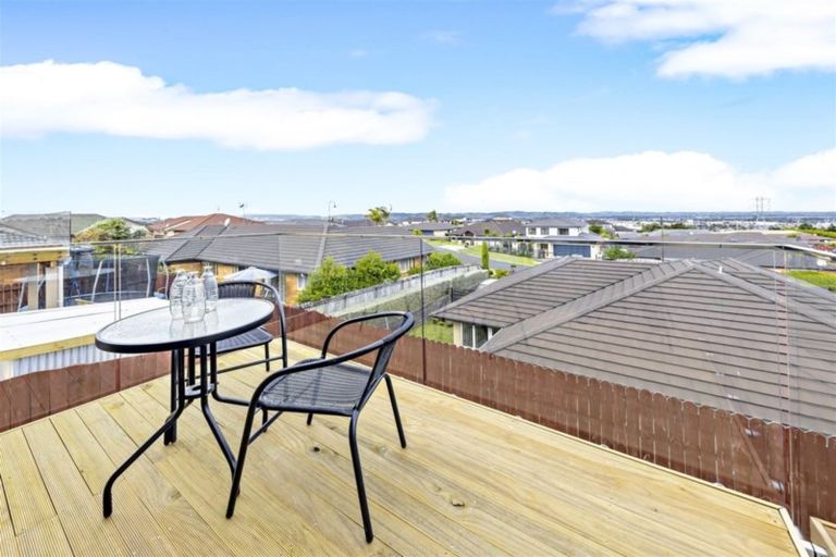 Photo of property in 34a Botanic View, Manurewa, Auckland, 2105
