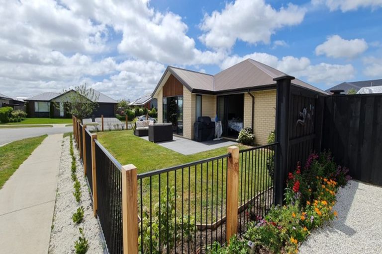 Photo of property in 9 Radcot Drive, Rolleston, 7615