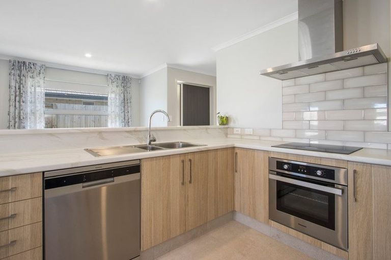 Photo of property in 13 Eastbank Drive, Katikati, 3129