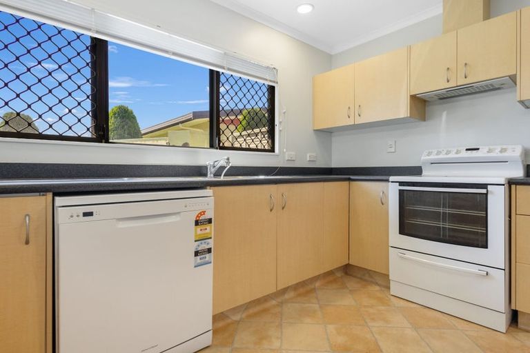 Photo of property in 68a Auckland Road, Greenmeadows, Napier, 4112