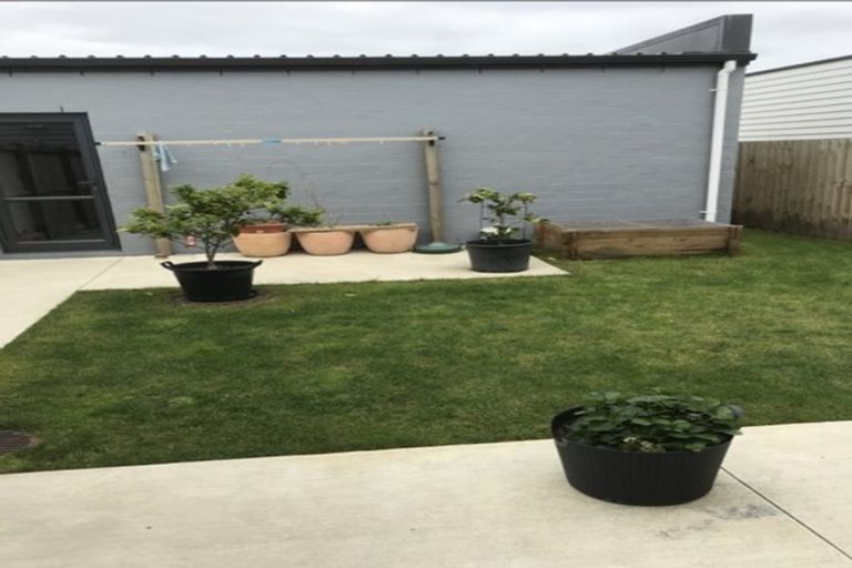 Photo of property in 38 Hollowout Street, Takanini, 2112