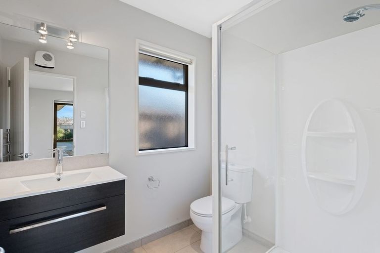 Photo of property in 75 Mcmahon Drive, Aidanfield, Christchurch, 8025