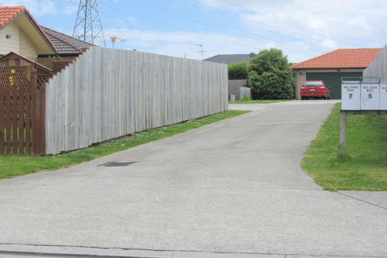 Photo of property in 7 Morewa Place, Takanini, 2112