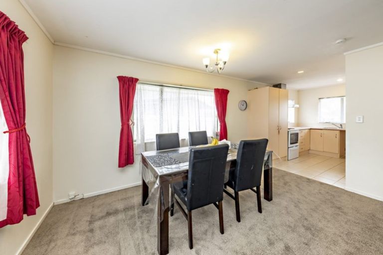 Photo of property in 113 Kindergarten Drive, Conifer Grove, Takanini, 2112