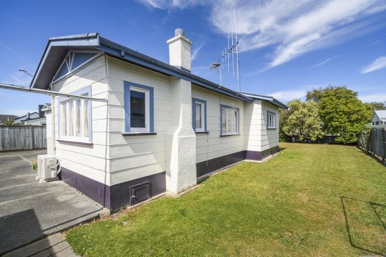 Photo of property in 12 Montagu Street, Feilding, 4702