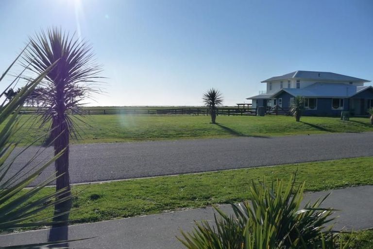Photo of property in 15 Elley Drive, Carters Beach, Westport, 7825