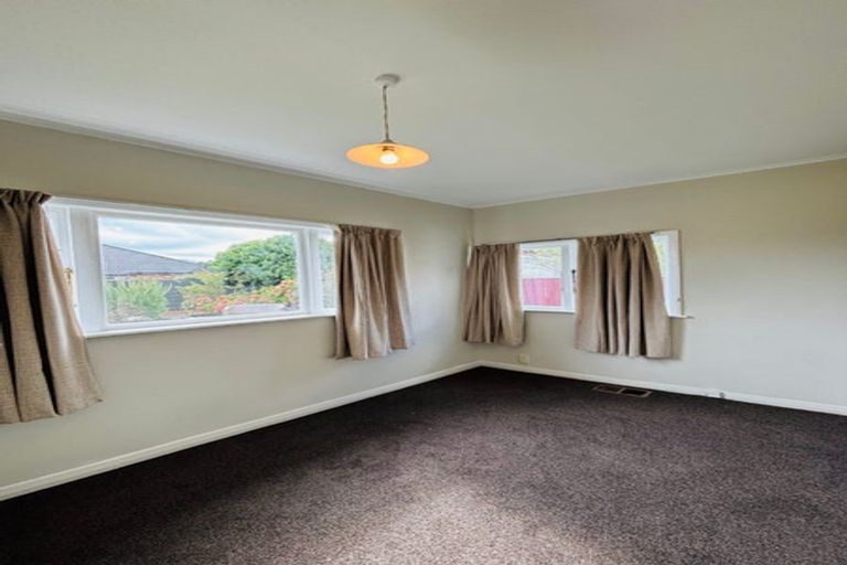 Photo of property in 5a Avalon Crescent, Avalon, Lower Hutt, 5011