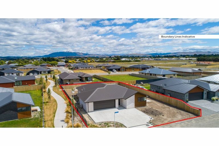 Photo of property in 1 Boyce Lane, Amberley, 7410