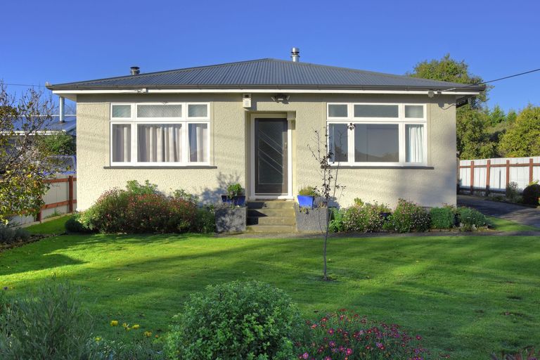 Photo of property in 62 Raglan Street, Lansdowne, Masterton, 5810