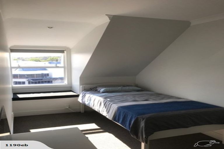 Photo of property in 245 Marine Parade, Napier South, Napier, 4110