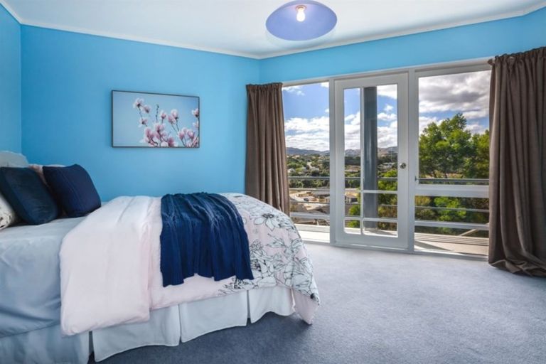 Photo of property in 88 Ayton Drive, Whitby, Porirua, 5024