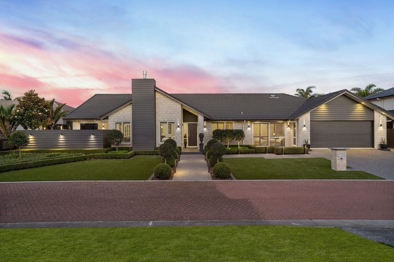 Photo of property in 28 Pacific Park Way, Papamoa Beach, Papamoa, 3118