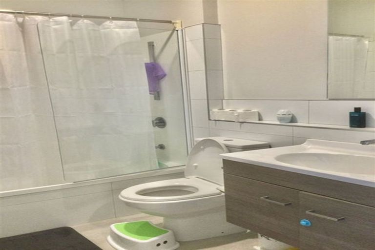 Photo of property in 36 Ceramic Lane, New Lynn, Auckland, 0600