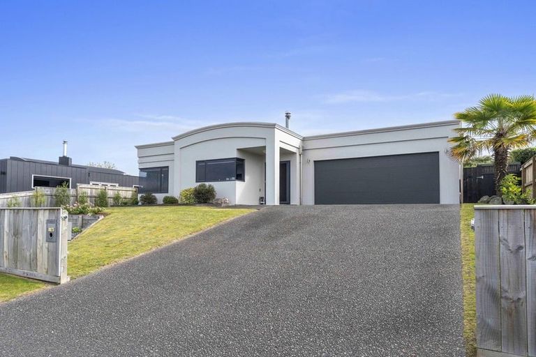 Photo of property in 202 Acacia Bay Road, Nukuhau, Taupo, 3330