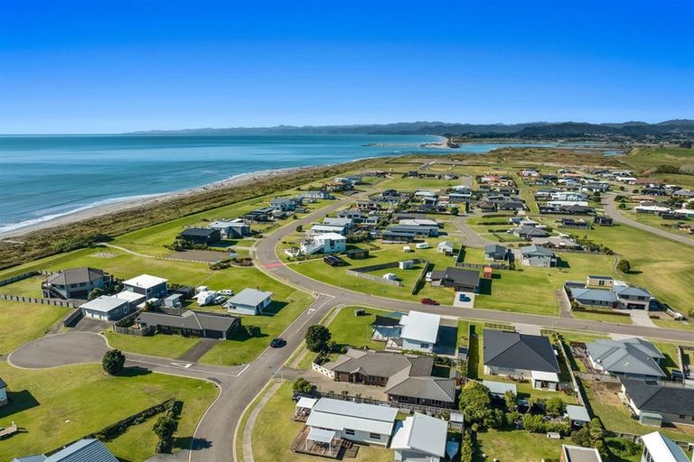 Photo of property in 12 Muriwai Boulevard, Waiotahe, Opotiki, 3198