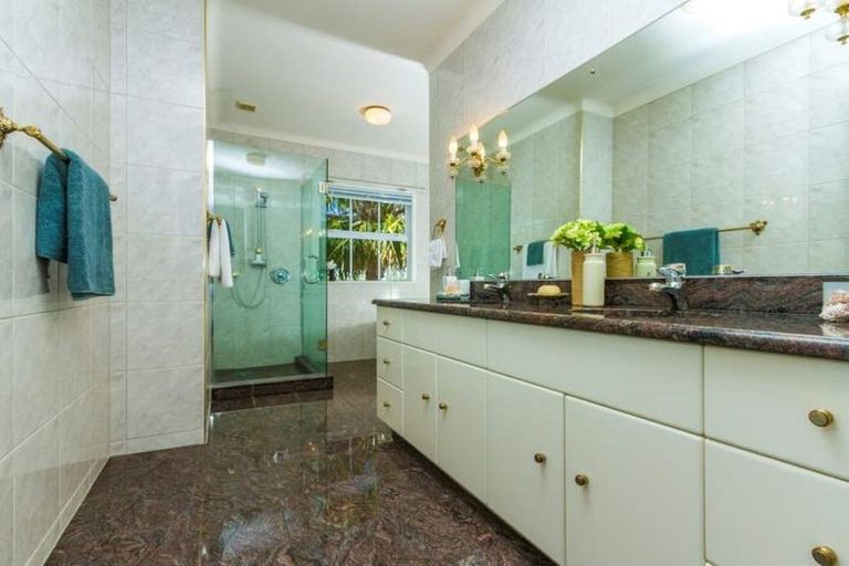 Photo of property in 78 Becroft Drive, Forrest Hill, Auckland, 0620