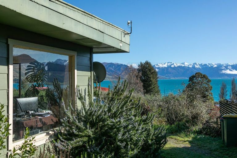 Photo of property in 131 Lakeview Terrace, Lake Hawea, Wanaka, 9382