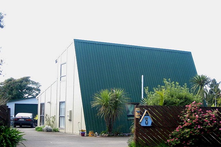 Photo of property in 22 Nesbitt Street, Matata, Whakatane, 3194