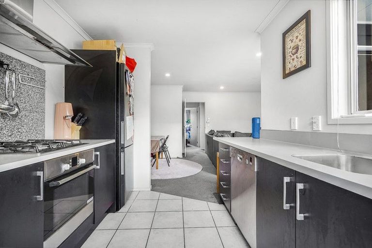 Photo of property in 3a Scotland Place, Hillcrest, Hamilton, 3216