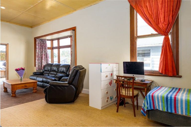 Photo of property in 40 Cox Street, Geraldine, 7930