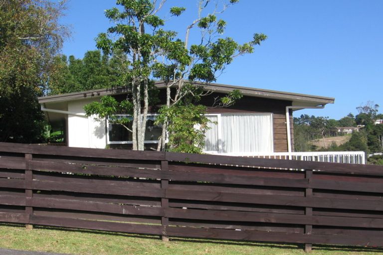 Photo of property in 6 Paris Place, Birkenhead, Auckland, 0626