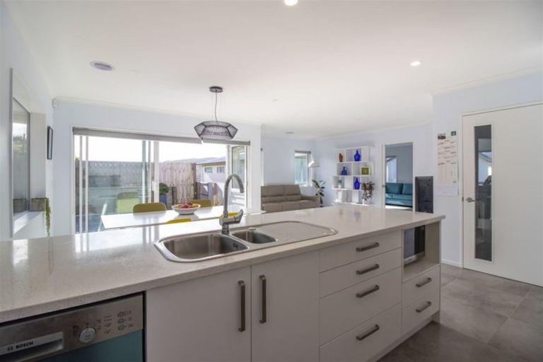 Photo of property in 61b Mauldeth Terrace, Churton Park, Wellington, 6037