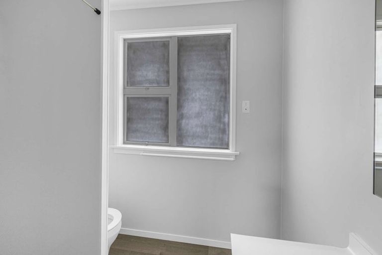 Photo of property in 2 Milton Street, Gore, 9710