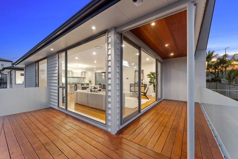 Photo of property in 74 Bankside Road, Silverdale, 0932