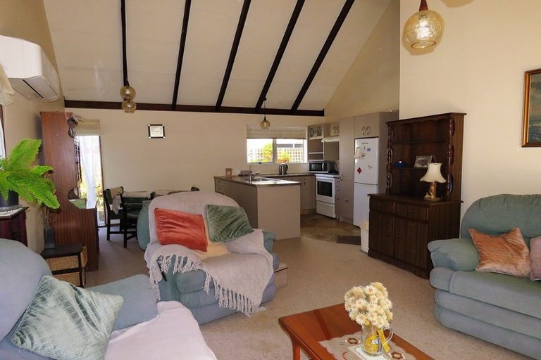 Photo of property in 2/39 Domett Street, Westport, 7825