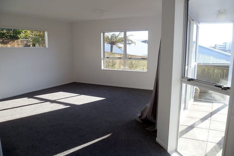 Photo of property in 4/27 Kenwyn Terrace, Newtown, Wellington, 6021