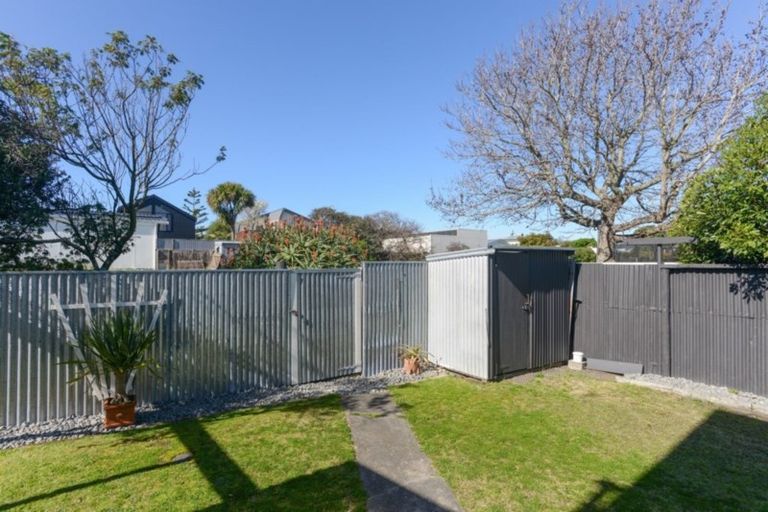 Photo of property in 8 Pukeko Place, Westshore, Napier, 4110