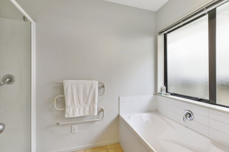 Photo of property in 77 Acornia Close, Ohauiti, Tauranga, 3112