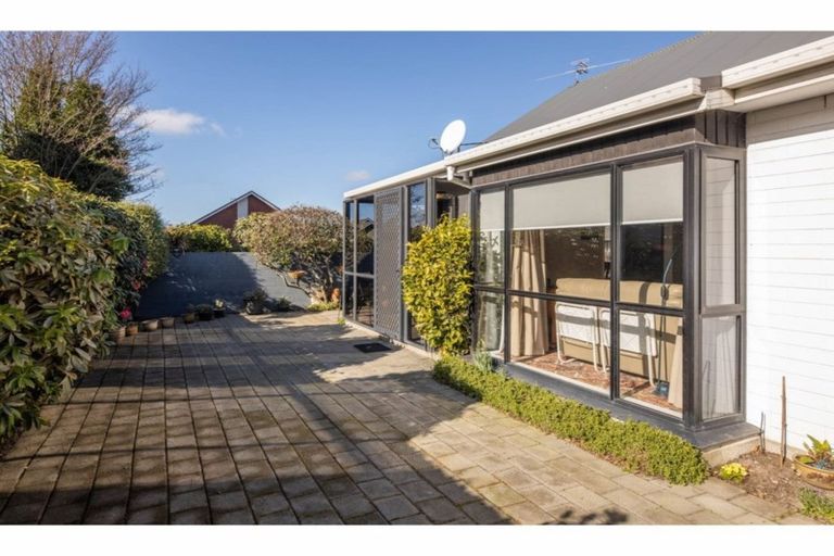 Photo of property in Carmichael Courts, 19/14 Wharenui Road, Upper Riccarton, Christchurch, 8041