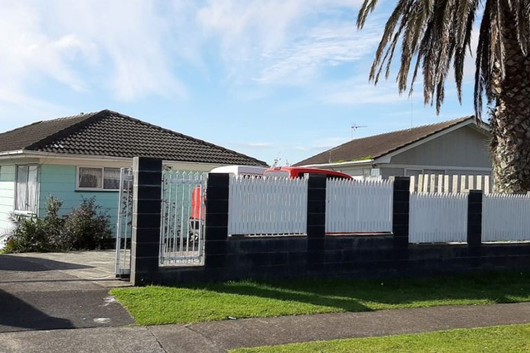 Photo of property in 42 Alabaster Drive, Papatoetoe, Auckland, 2025