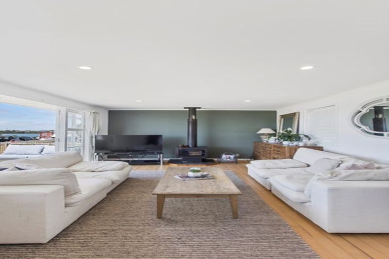 Photo of property in 340 Panama Road, Mount Wellington, Auckland, 1062