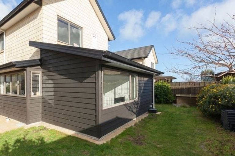 Photo of property in 3 Bluewater Place, Paraparaumu, 5032