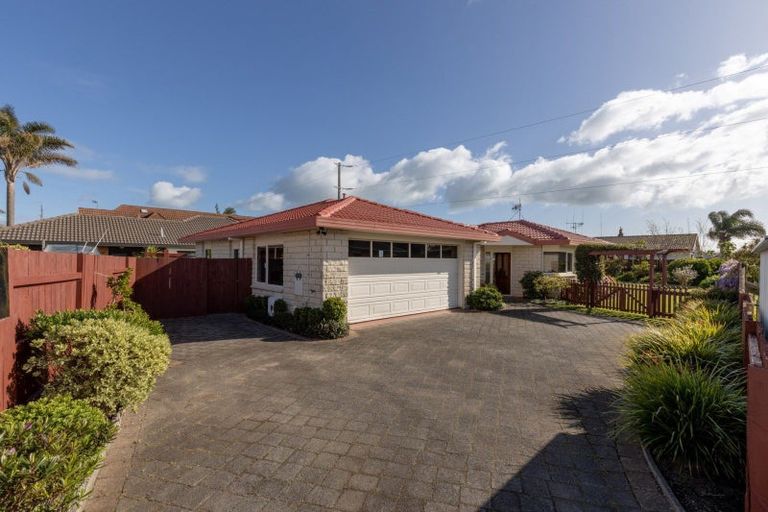Photo of property in 22 Azalea Dell, Mount Maunganui, 3116