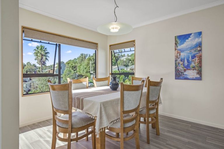 Photo of property in 4a Kestrel Heights, Arkles Bay, Whangaparaoa, 0932