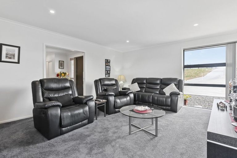 Photo of property in 11 Crickett Lane, Pokeno, 2471