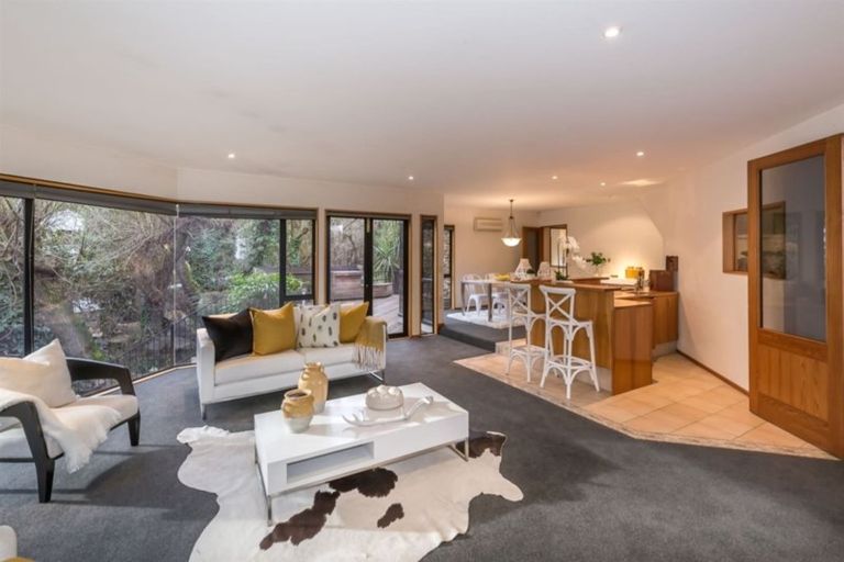 Photo of property in 73 Corfe Street, Ilam, Christchurch, 8041