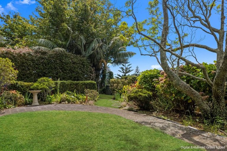 Photo of property in 10 Lawry Street, Moturoa, New Plymouth, 4310