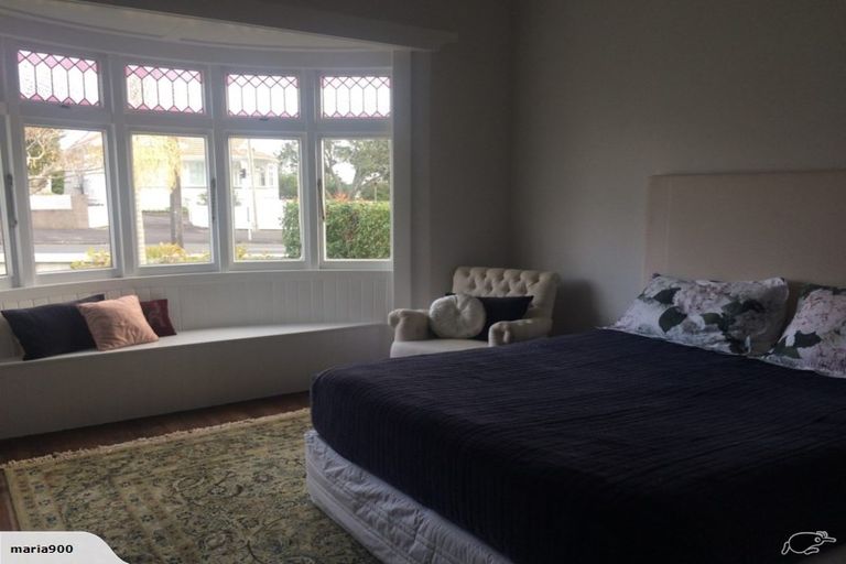 Photo of property in 130 Calliope Road, Stanley Point, Auckland, 0624