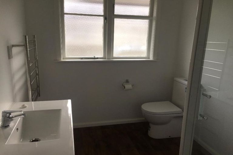 Photo of property in 62b Lane Street, Wallaceville, Upper Hutt, 5018