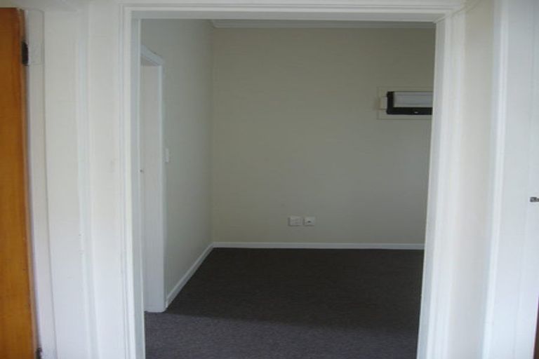 Photo of property in 26 Macdonald Crescent, Te Aro, Wellington, 6011