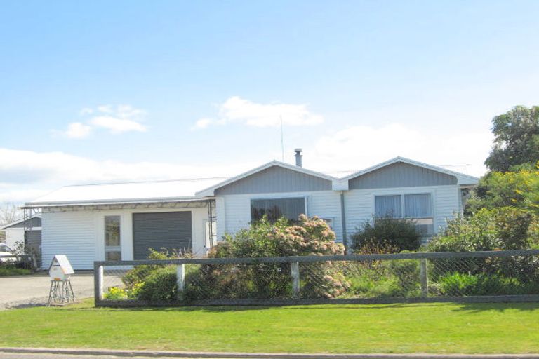Photo of property in 10 Victoria Avenue, Wairoa, 4108
